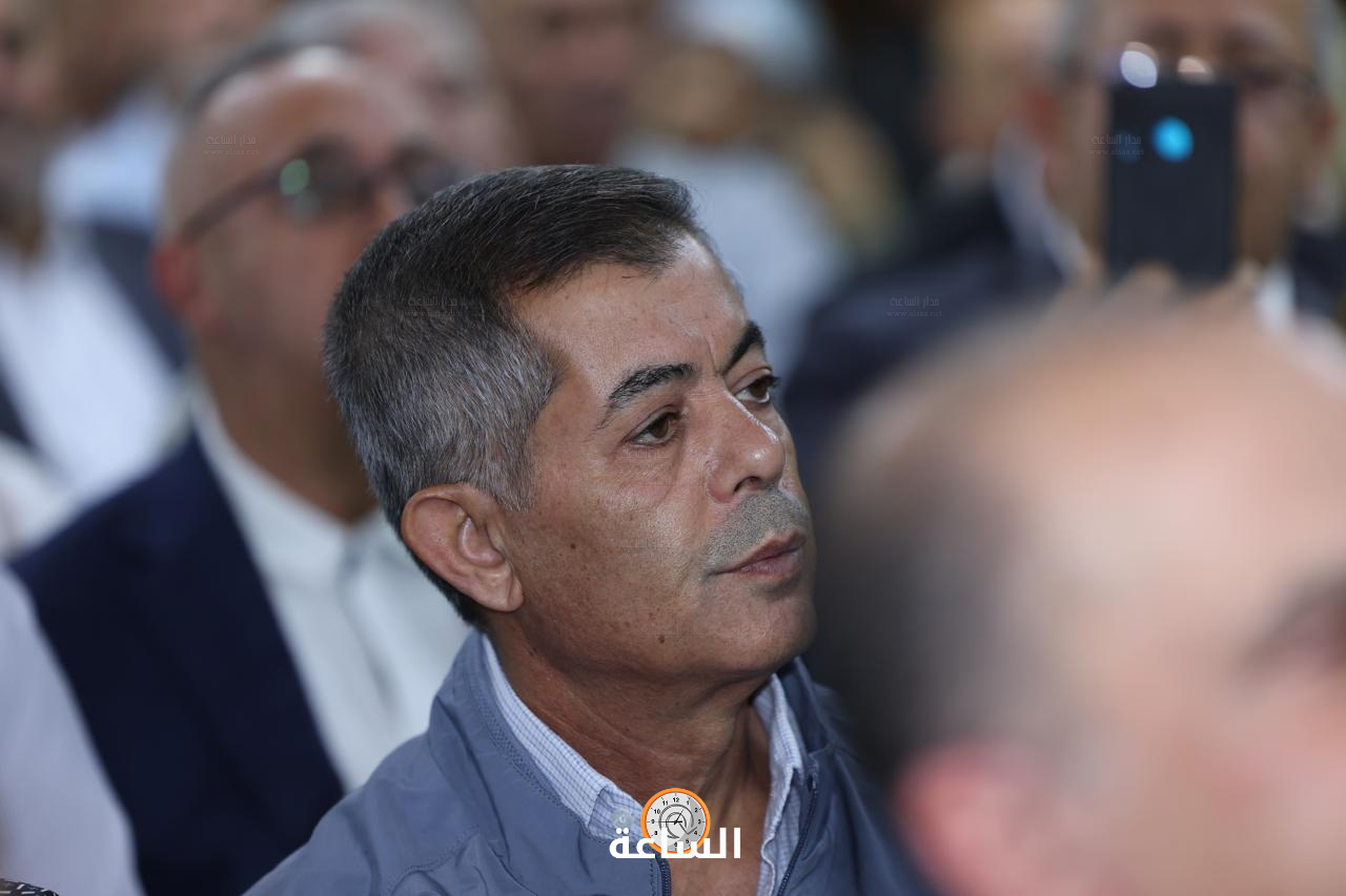 Madar Al-Saa Images 0.16383460079978718