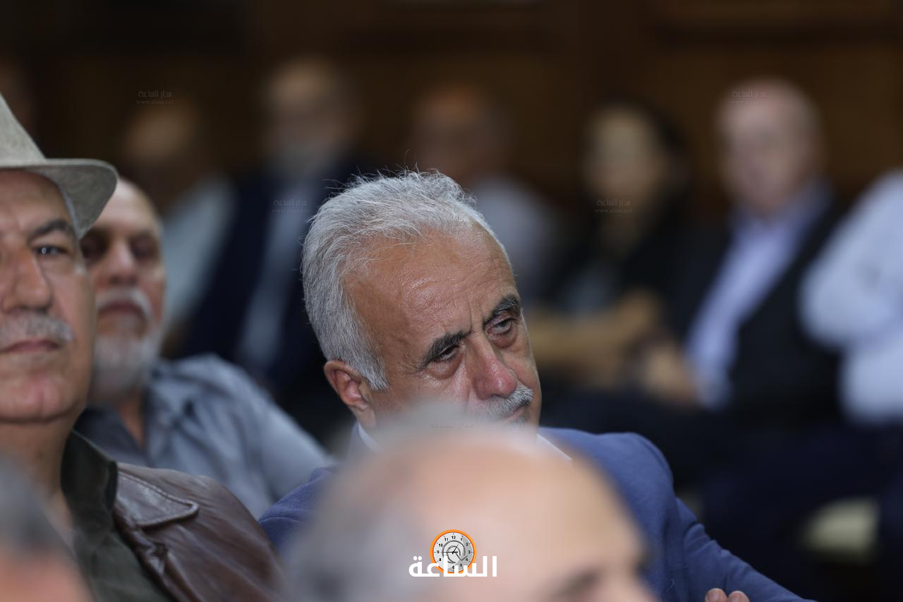 Madar Al-Saa Images 0.762586152465369