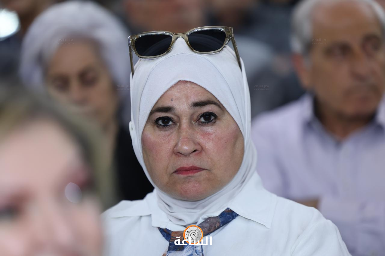 Madar Al-Saa Images 0.7474813104640057