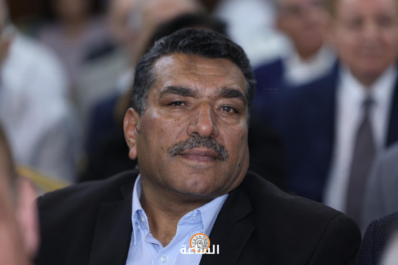 Madar Al-Saa Images 0.6209883436633183