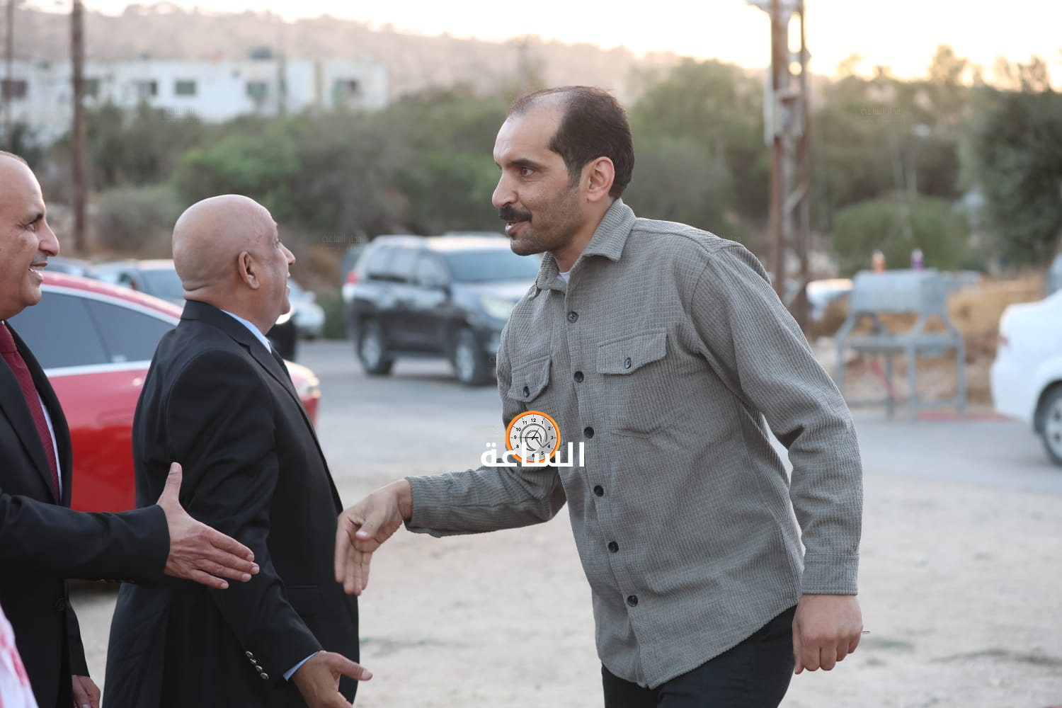 Madar Al-Saa Images 0.37058426676349177