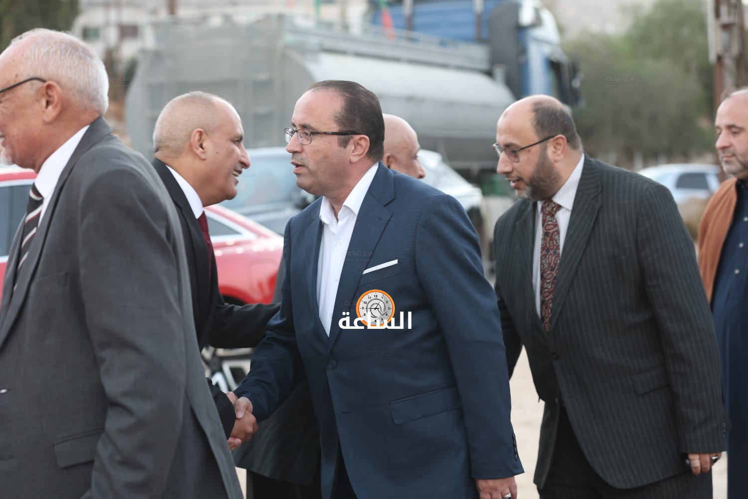 Madar Al-Saa Images 0.389342587463288
