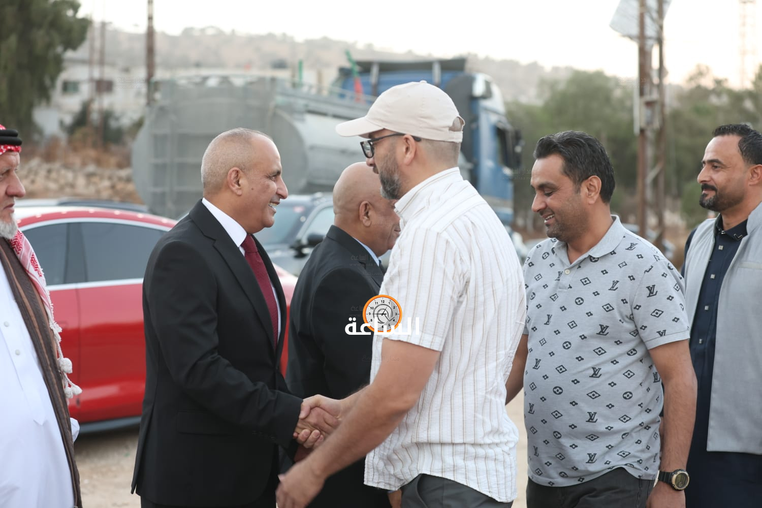 Madar Al-Saa Images 0.976842375807066