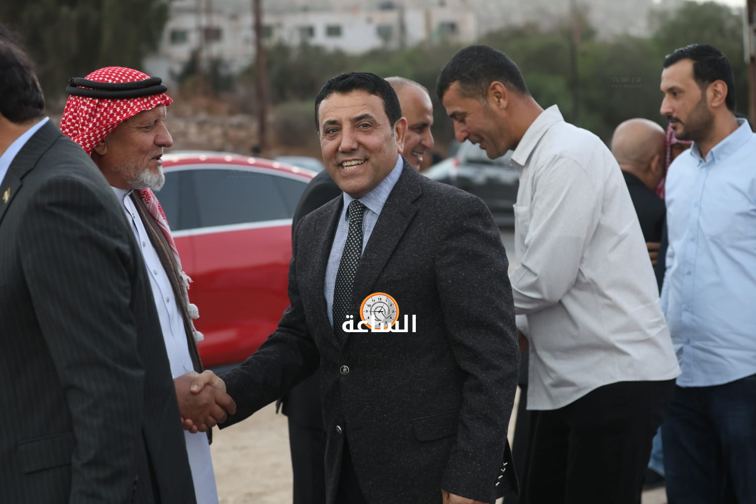 Madar Al-Saa Images 0.7264189491000663