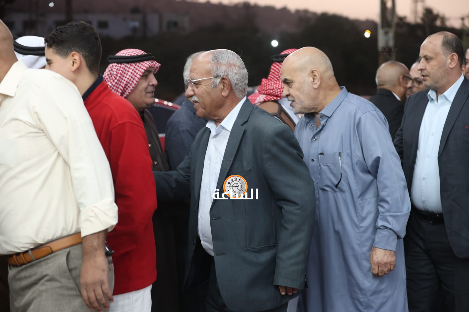 Madar Al-Saa Images 0.8107767737358911