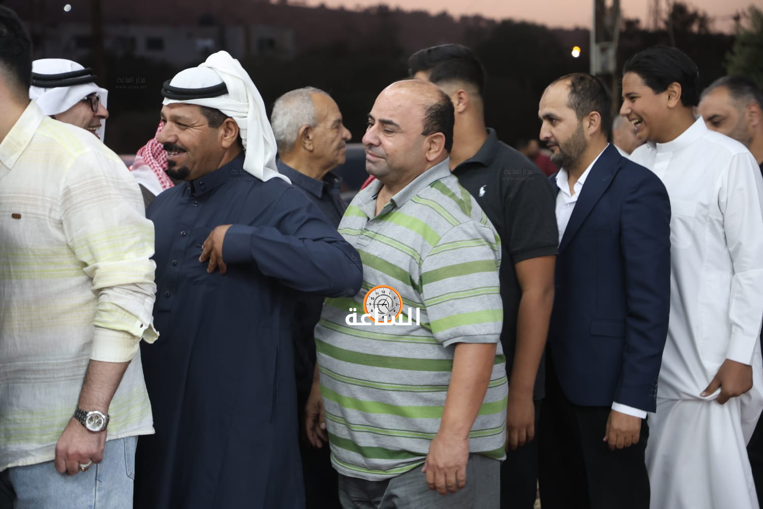 Madar Al-Saa Images 0.1496369470464769