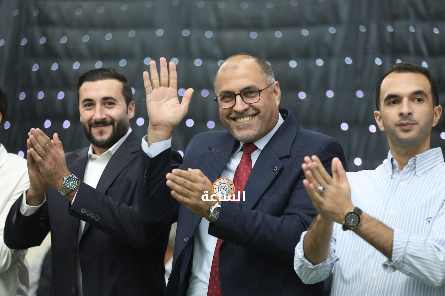 Madar Al-Saa Images 0.41828254611308047