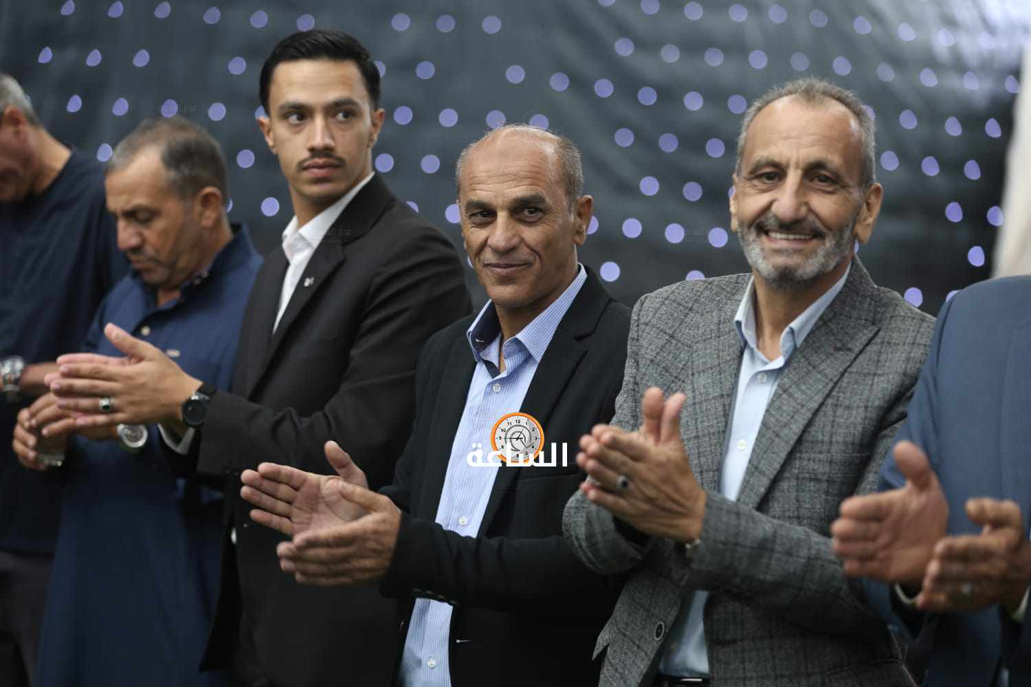 Madar Al-Saa Images 0.3067095542631372