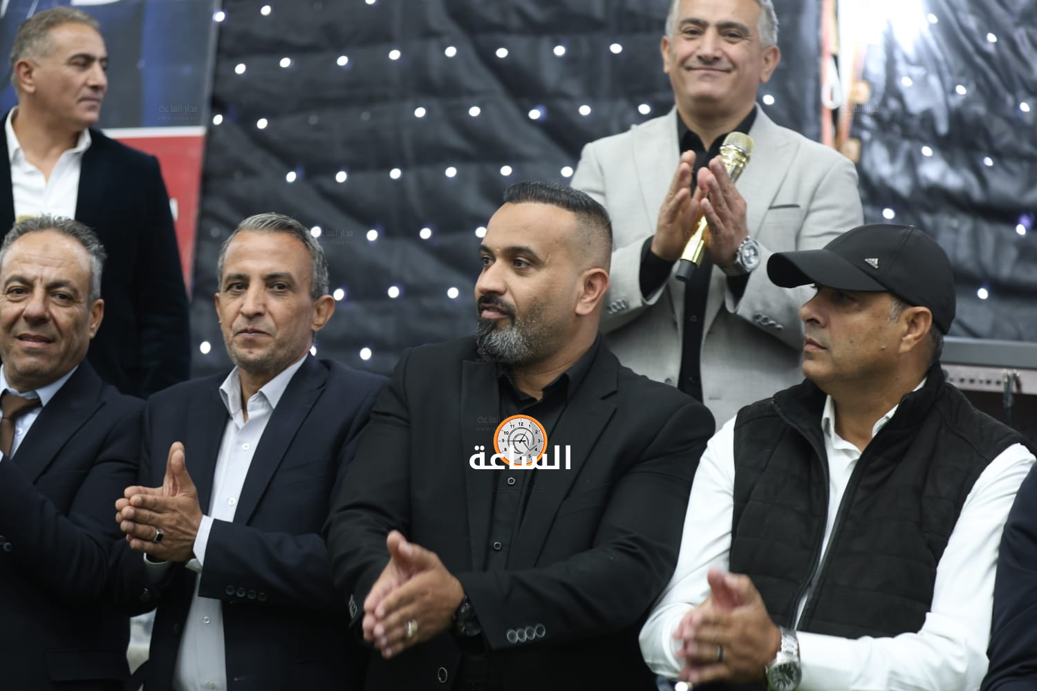 Madar Al-Saa Images 0.8791473373670519