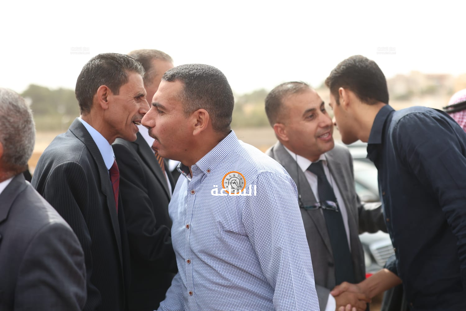 Madar Al-Saa Images 0.015157379670864835