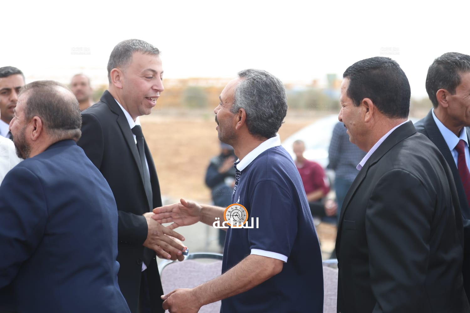 Madar Al-Saa Images 0.5447354345359338