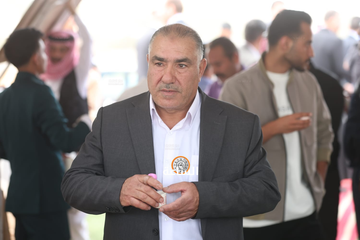 Madar Al-Saa Images 0.6536029453498867