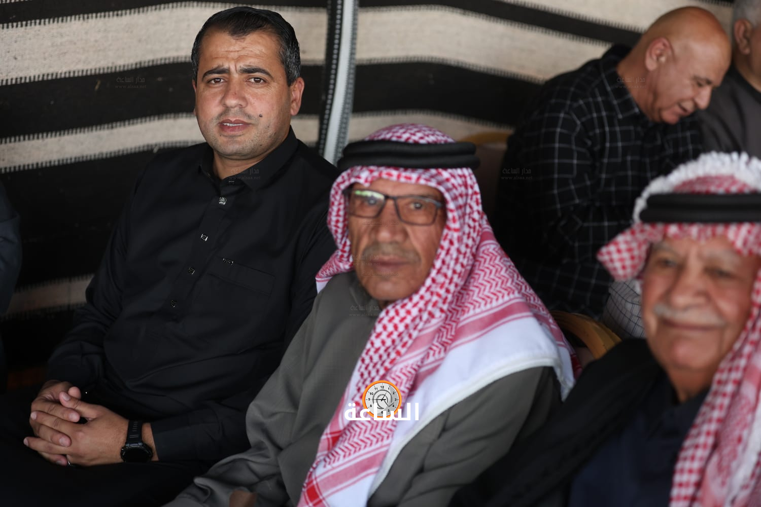 Madar Al-Saa Images 0.4130702613317676