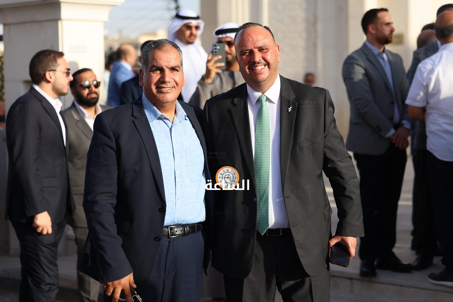Madar Al-Saa Images 0.9889163881975422