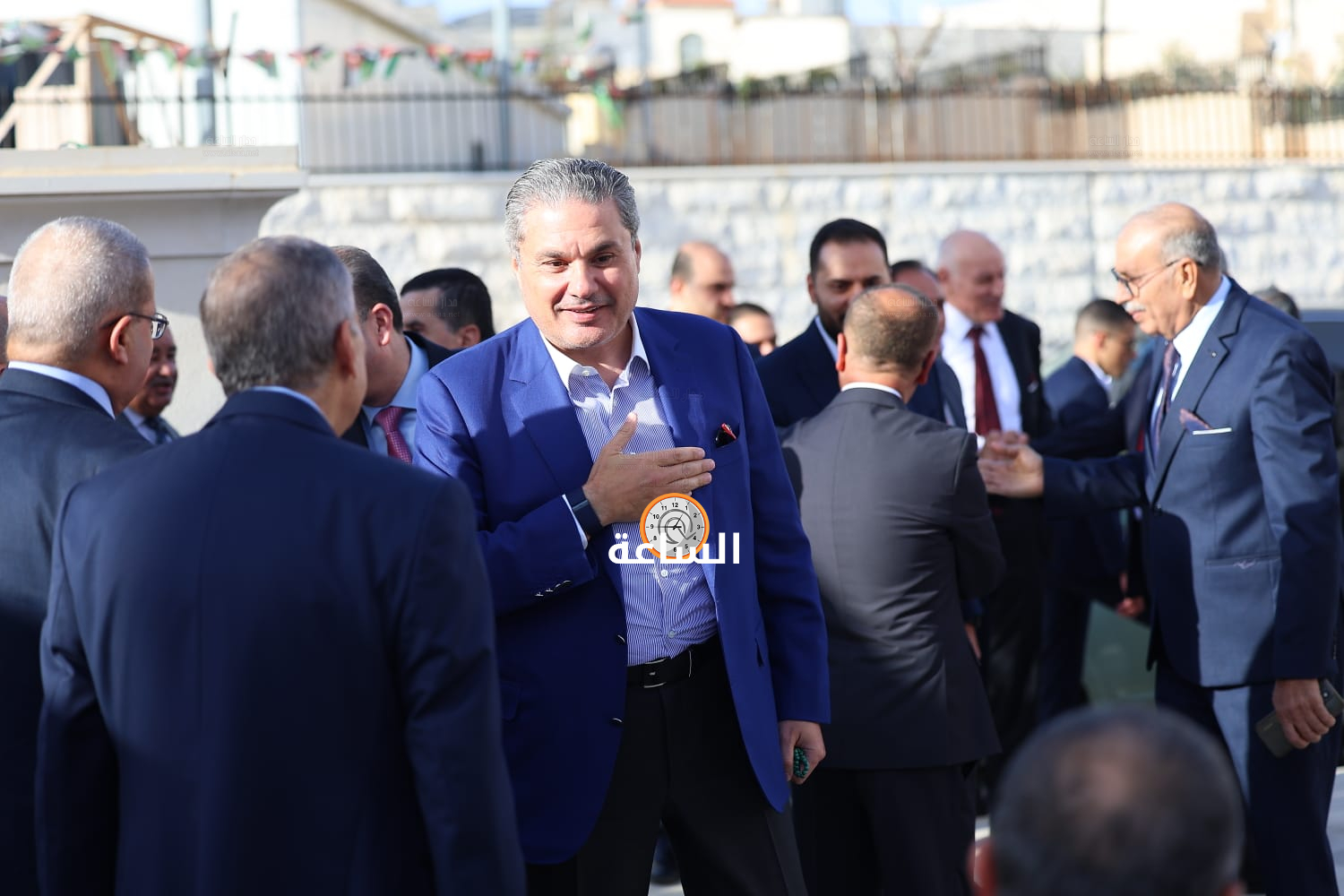 Madar Al-Saa Images 0.15402828117345624
