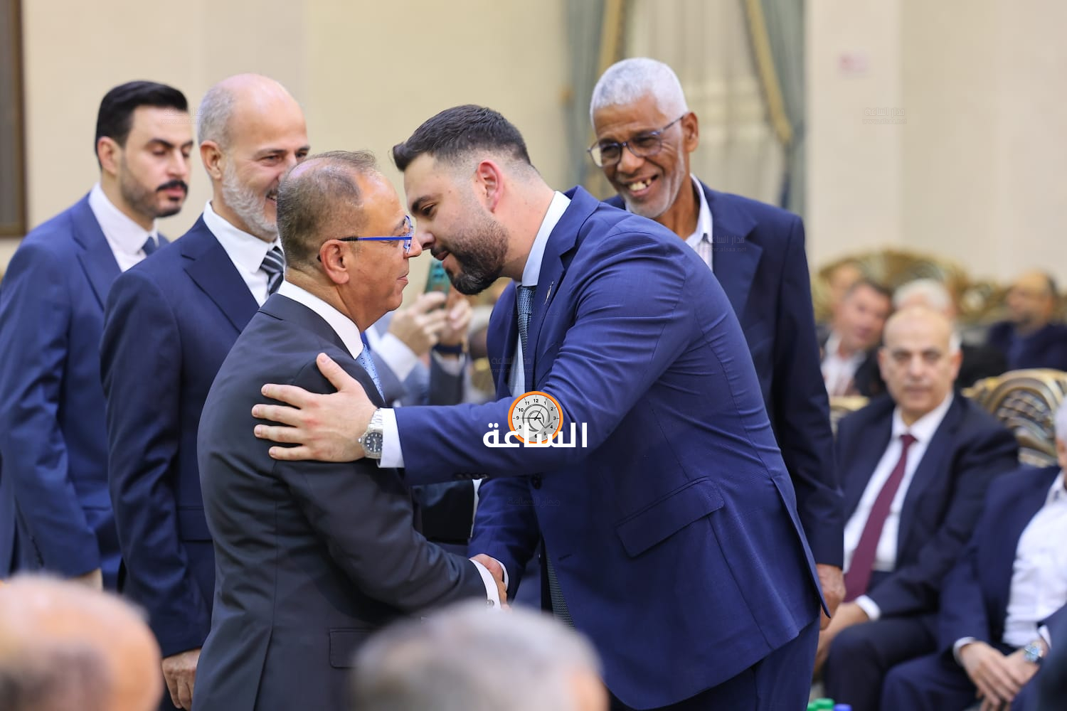 Madar Al-Saa Images 0.8675003132056726