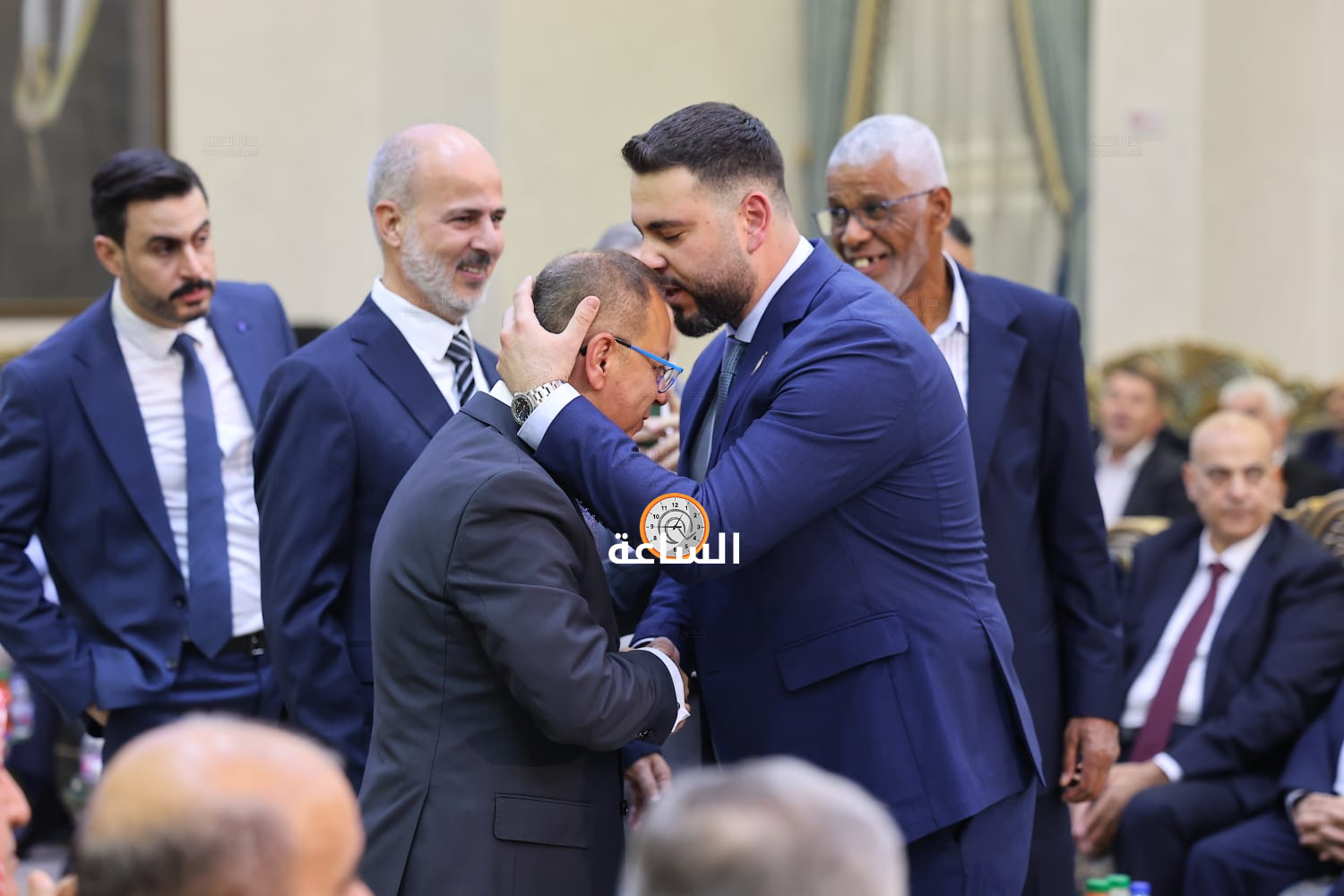 Madar Al-Saa Images 0.49538345387397564