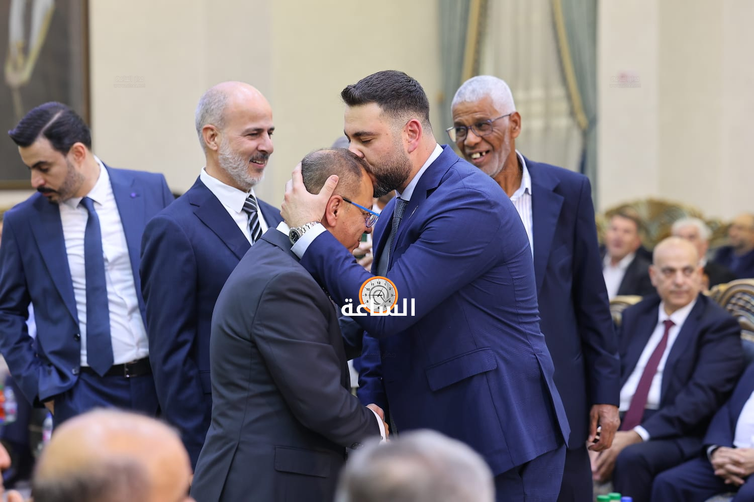 Madar Al-Saa Images 0.11211475202257559