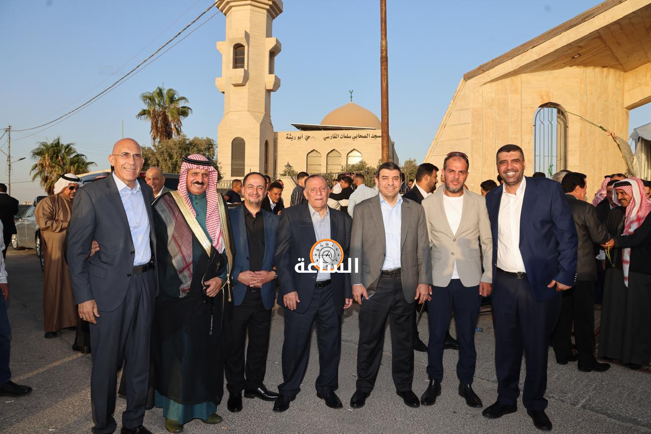 Madar Al-Saa Images 0.005545416435918216