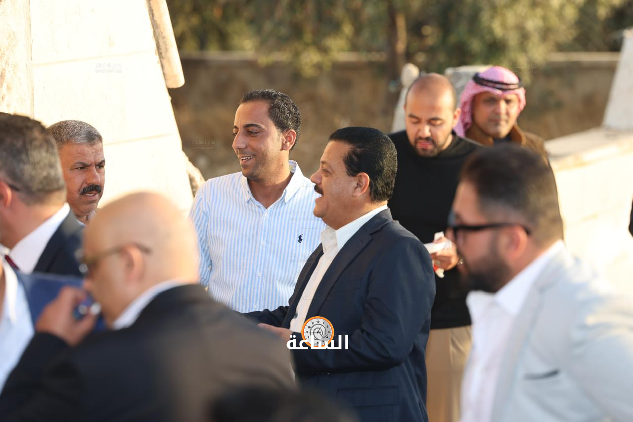 Madar Al-Saa Images 0.14617861562095102