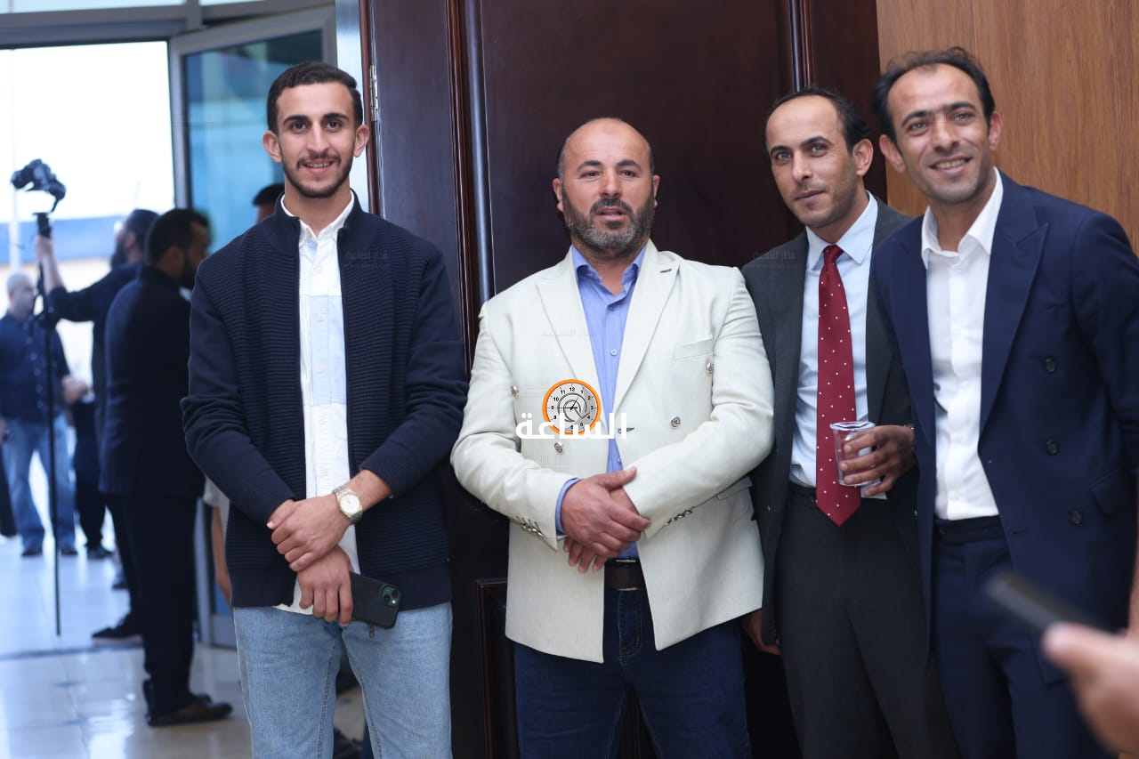 Madar Al-Saa Images 0.49573783739664967