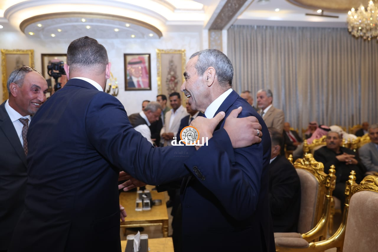 Madar Al-Saa Images 0.38623261570485135