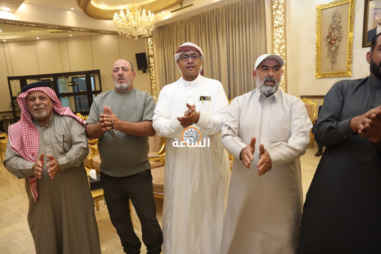 Madar Al-Saa Images 0.8819006779459457