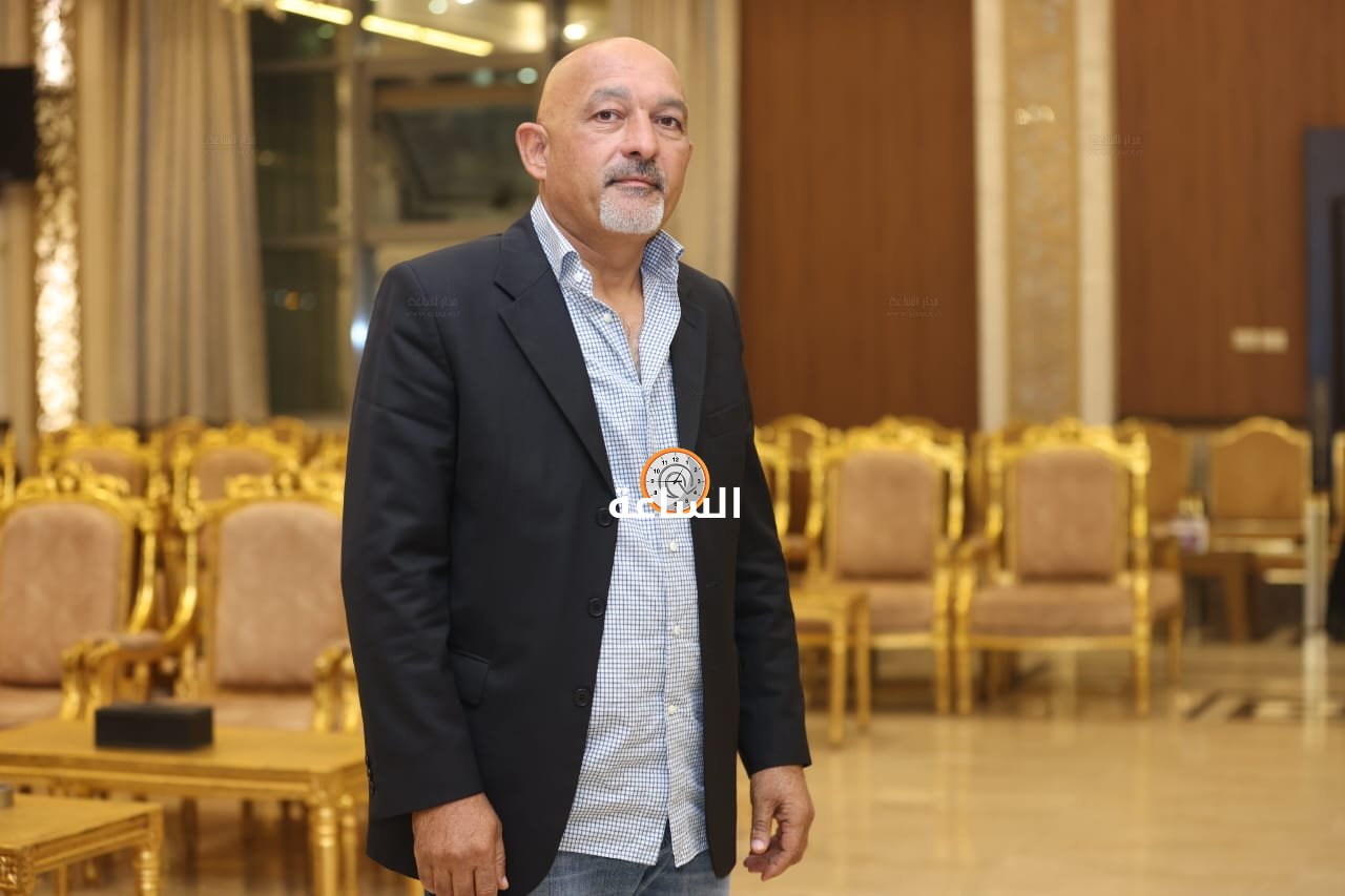 Madar Al-Saa Images 0.7980281629562672