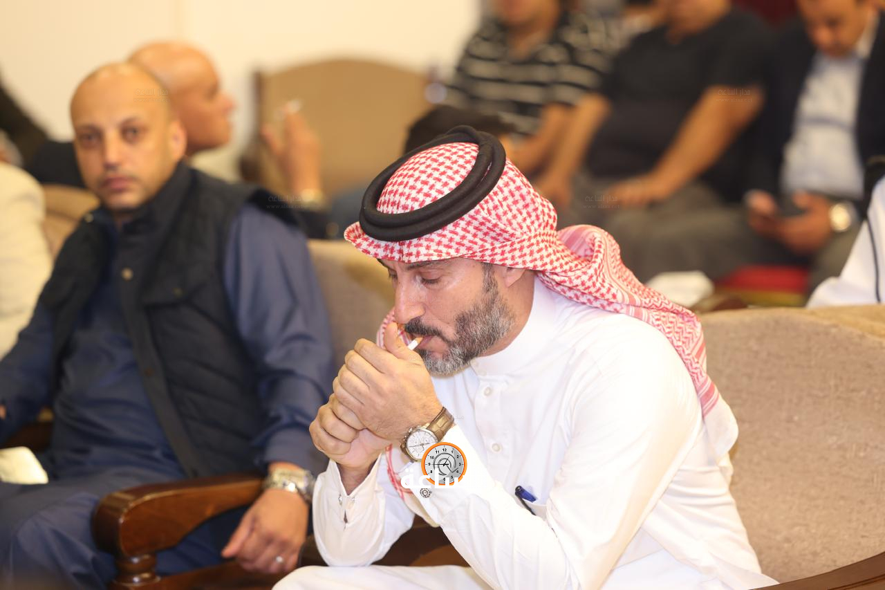 Madar Al-Saa Images 0.15741459147275216