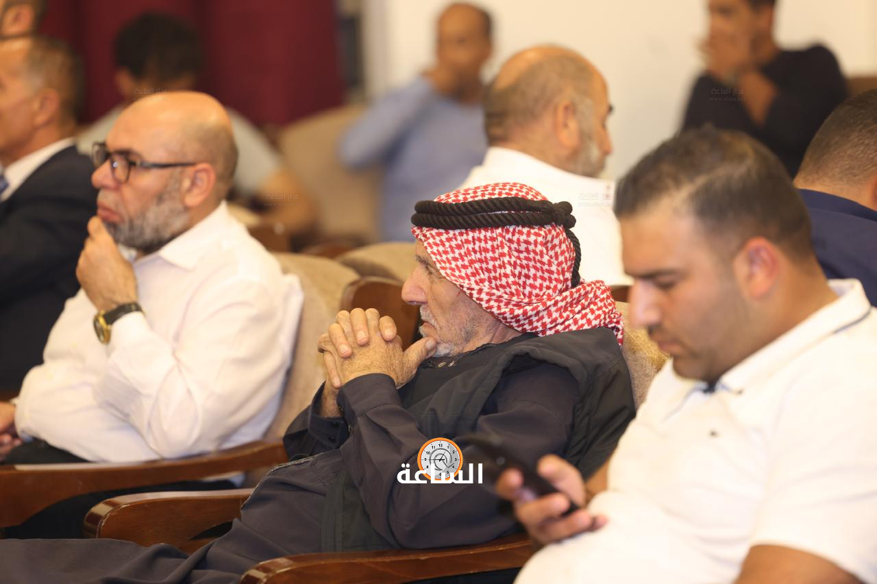 Madar Al-Saa Images 0.3372132909961375