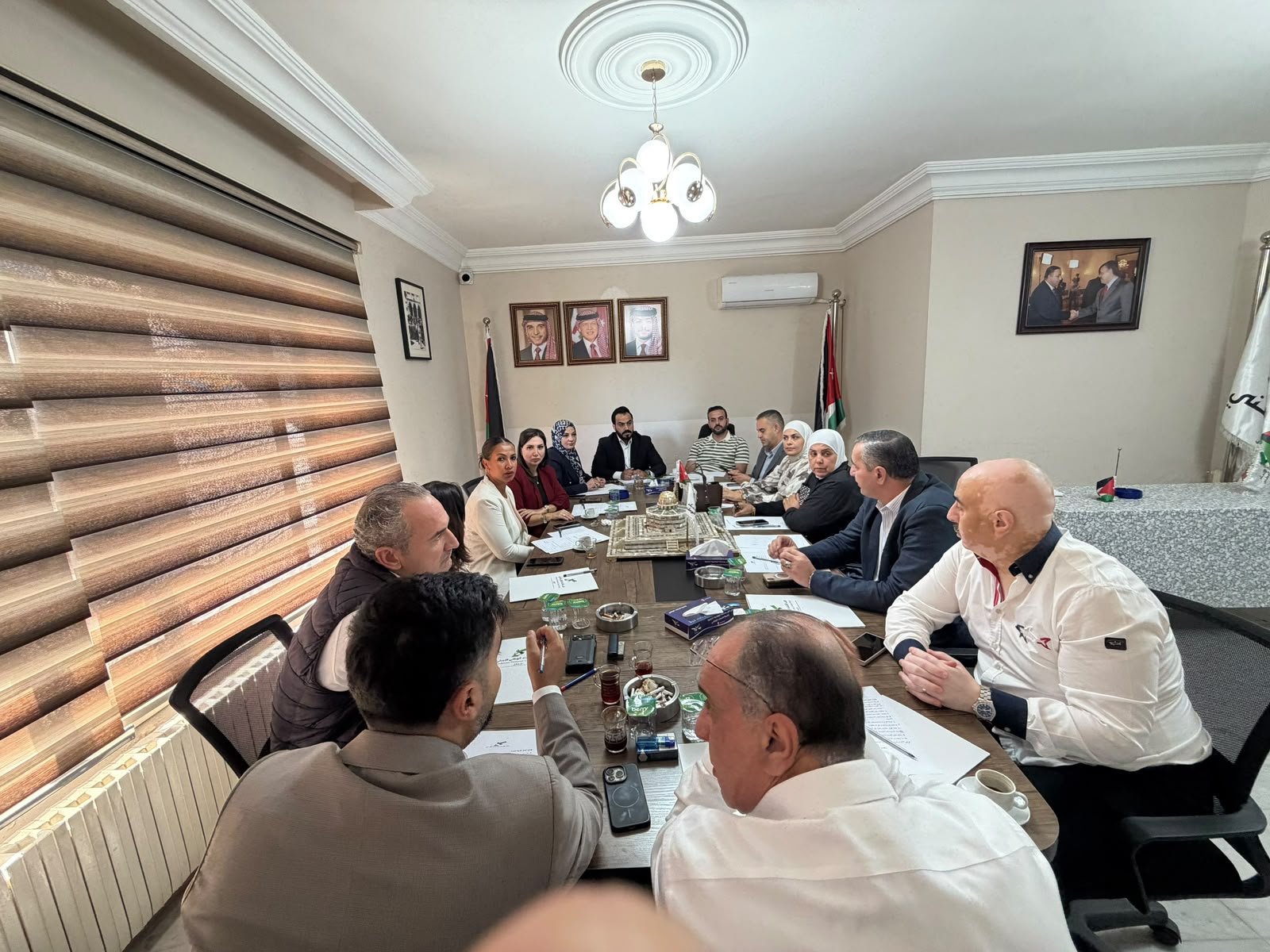 Madar Al-Saa Images 0.6249741877686792