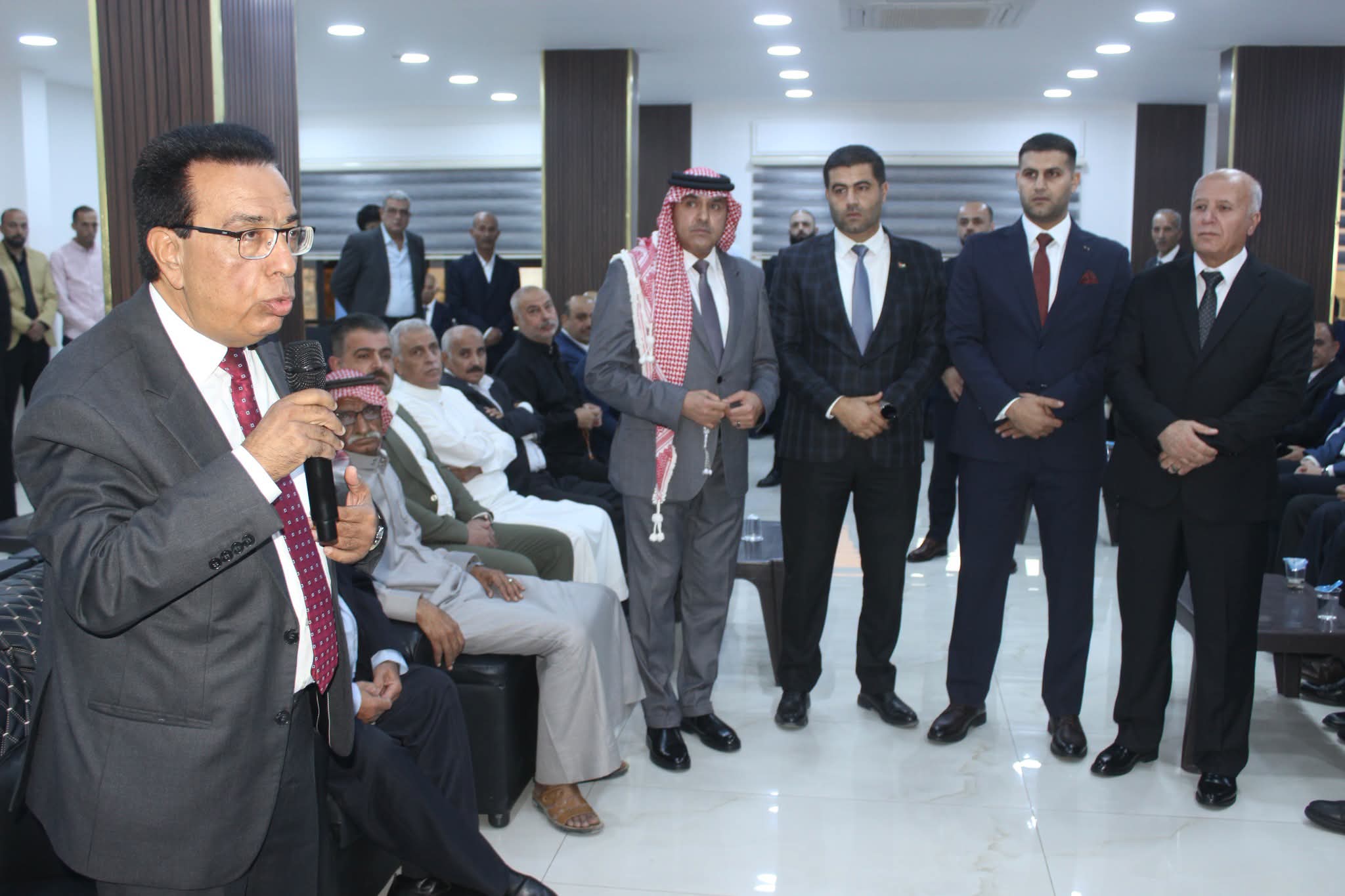 Madar Al-Saa Images 0.9911747816160181