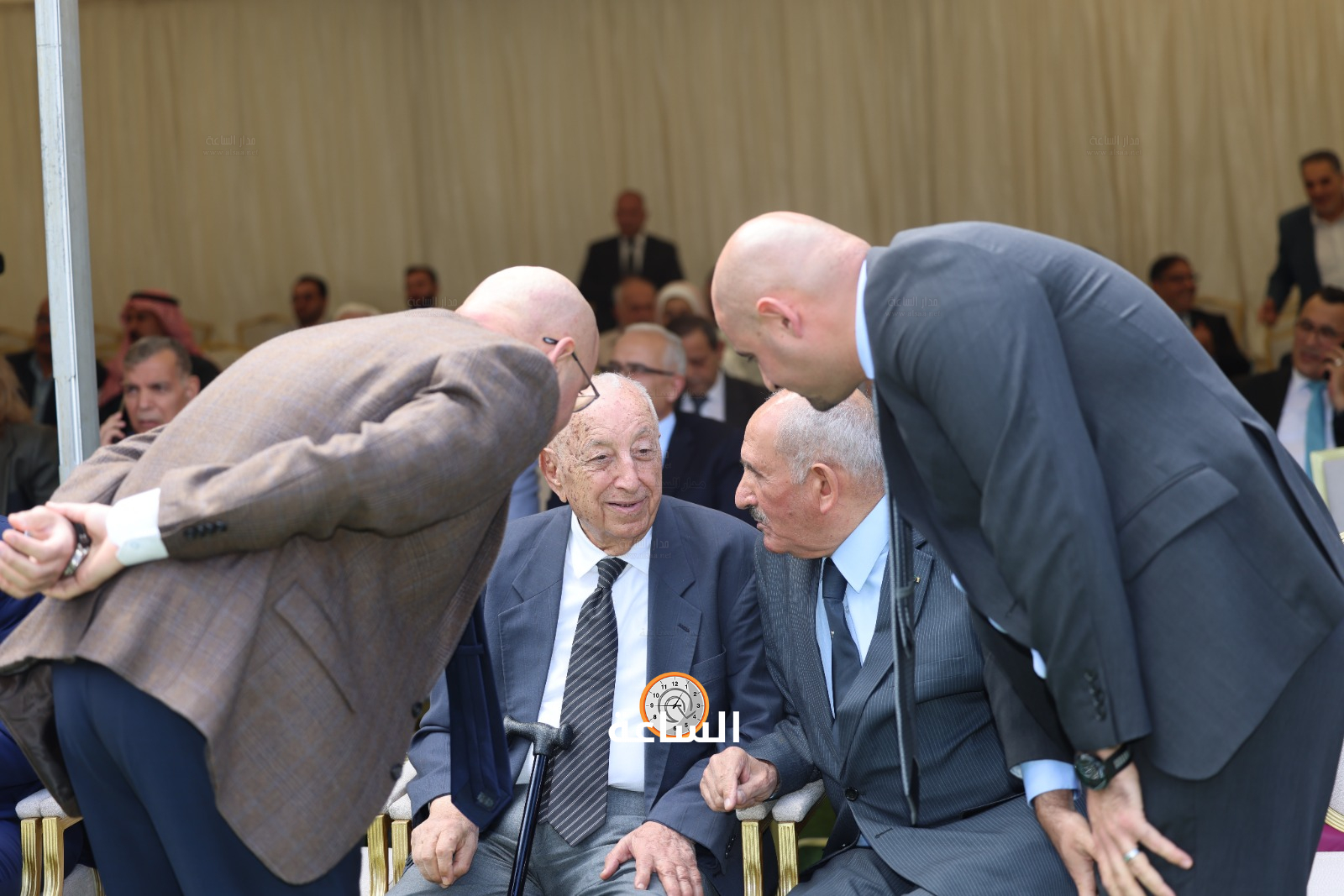 Madar Al-Saa Images 0.9563728108825594