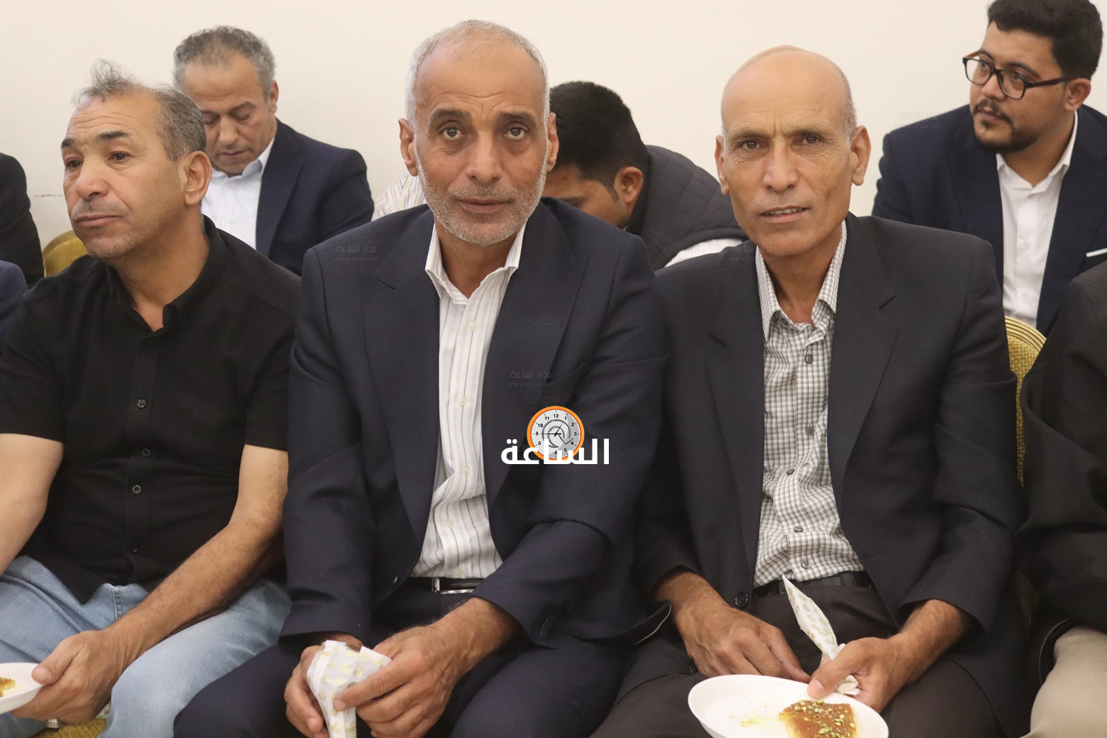 Madar Al-Saa Images 0.9547068607213937