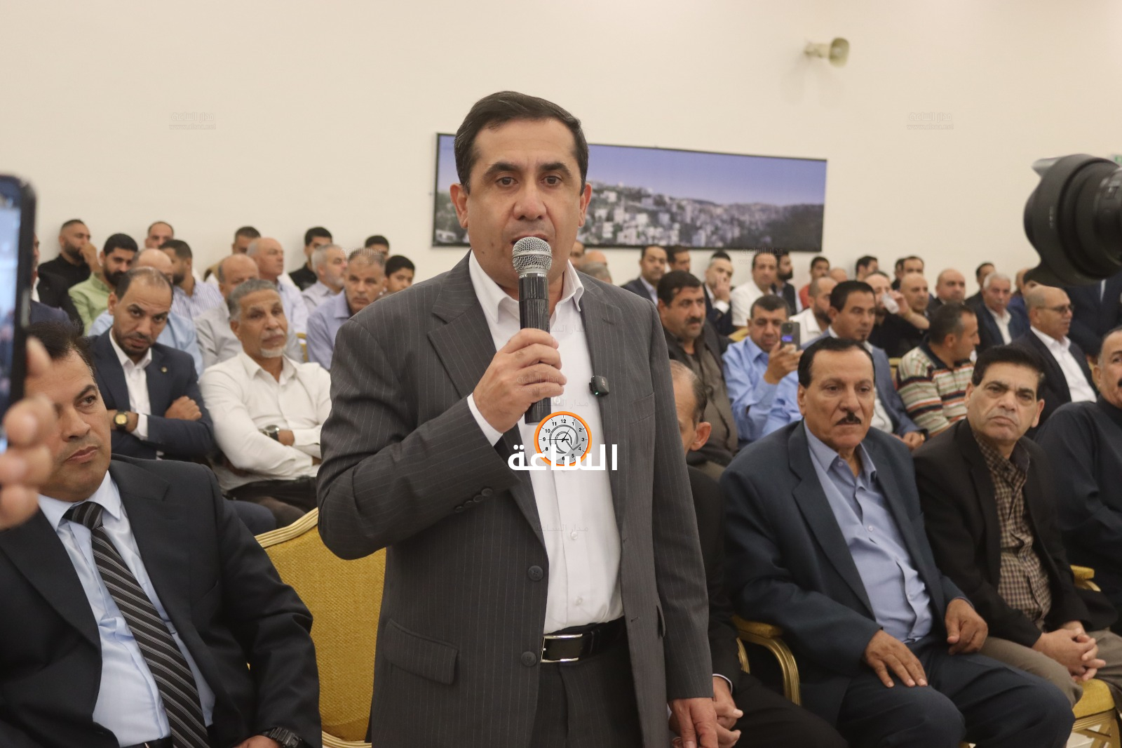 Madar Al-Saa Images 0.6646402185344217