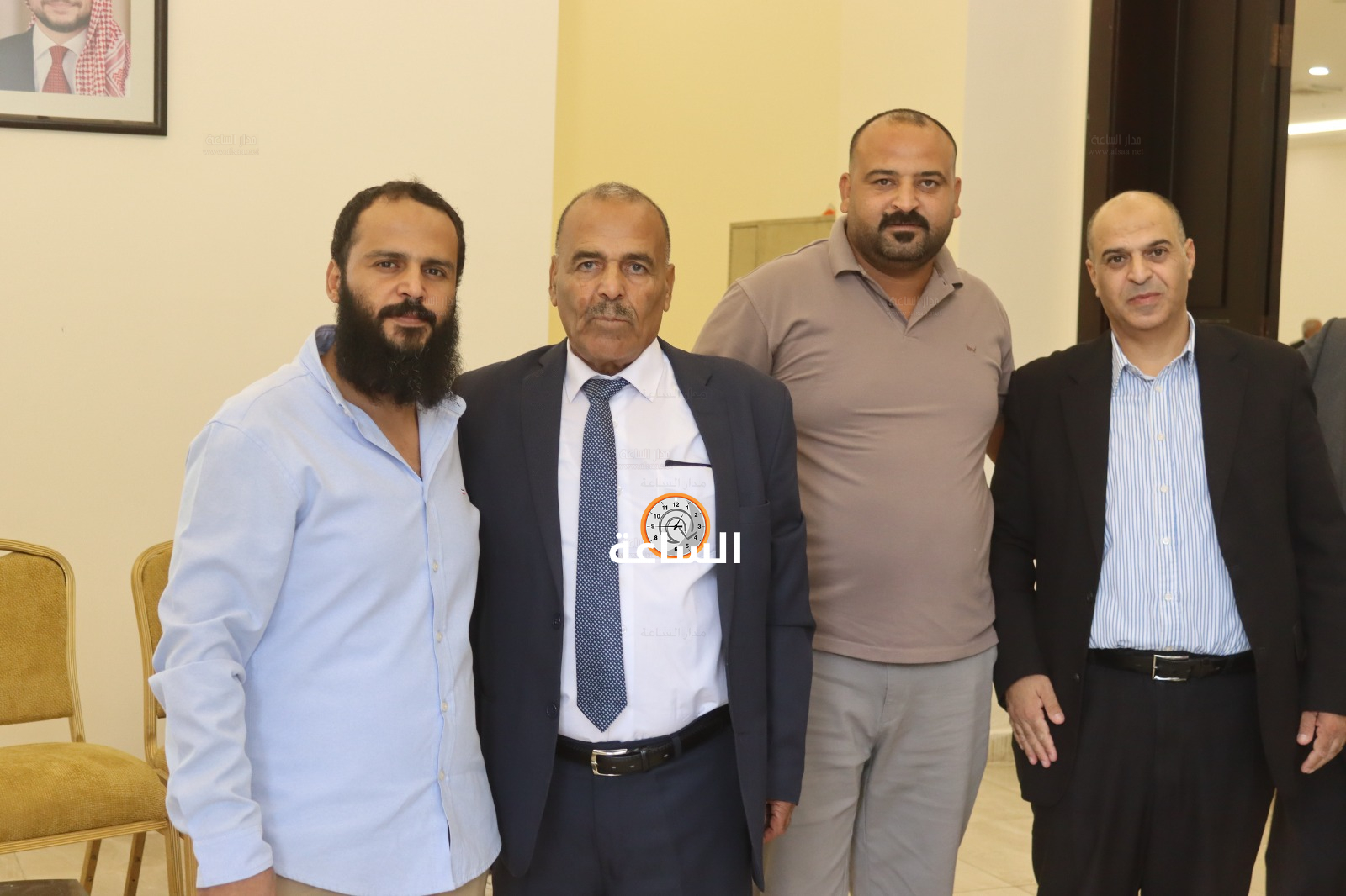 Madar Al-Saa Images 0.6115098573750263