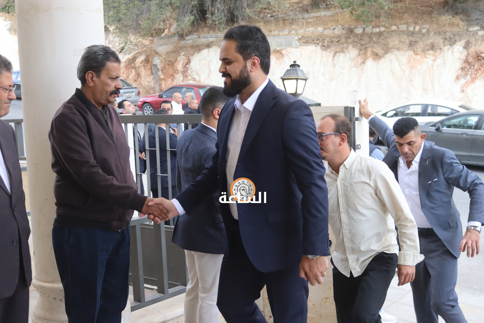 Madar Al-Saa Images 0.6711240363033023