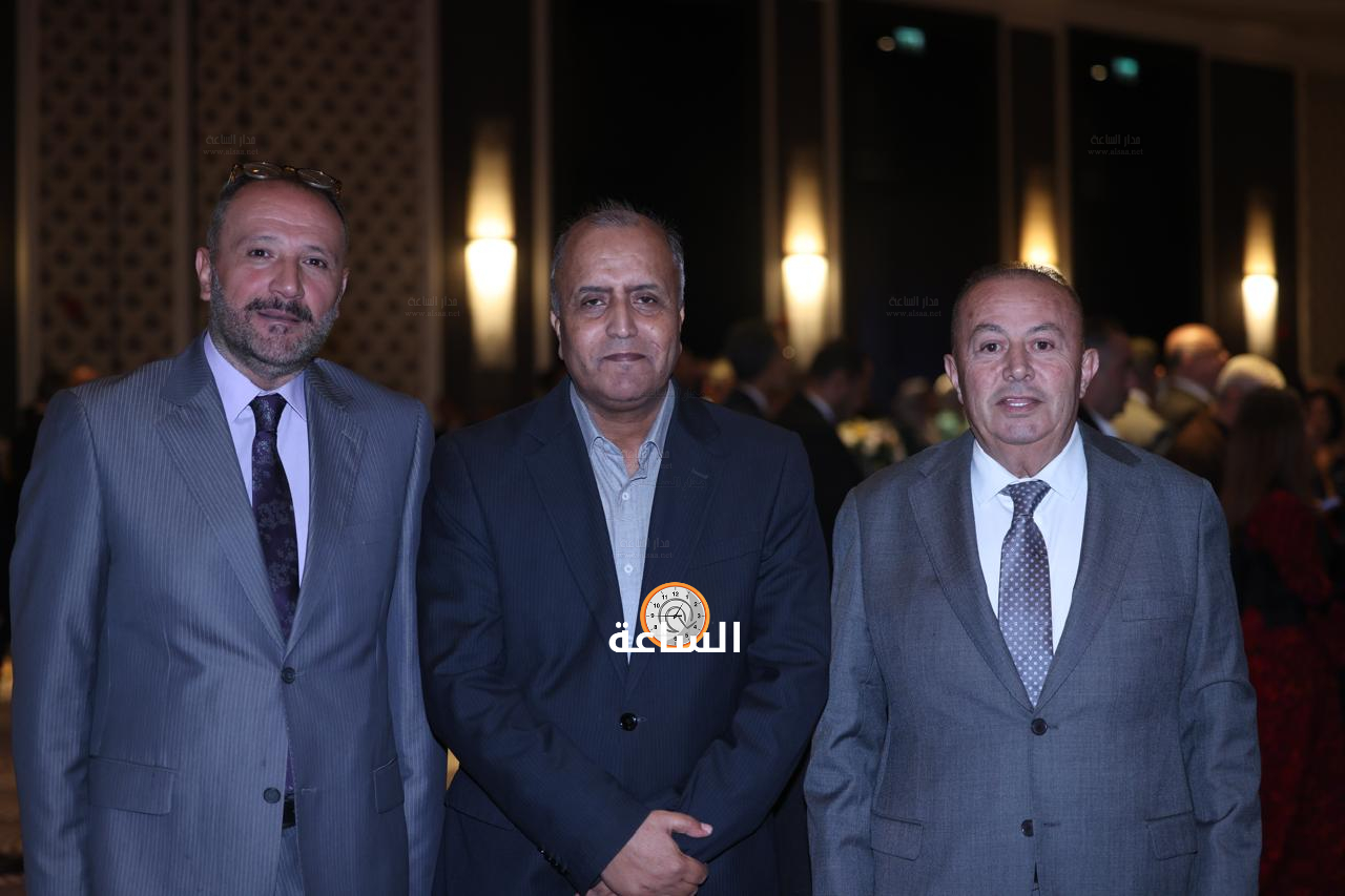 Madar Al-Saa Images 0.7965399136539025
