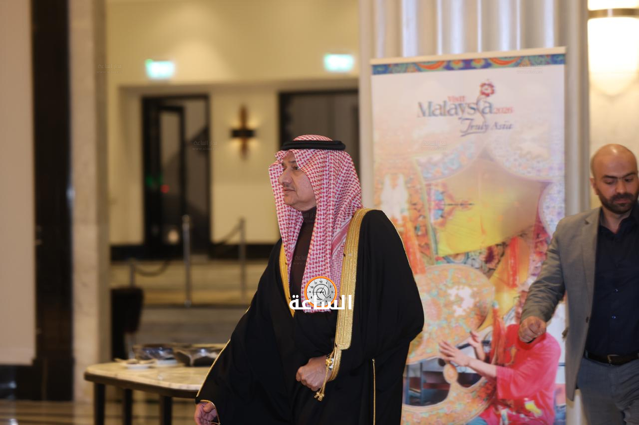 Madar Al-Saa Images 0.8990404715355431