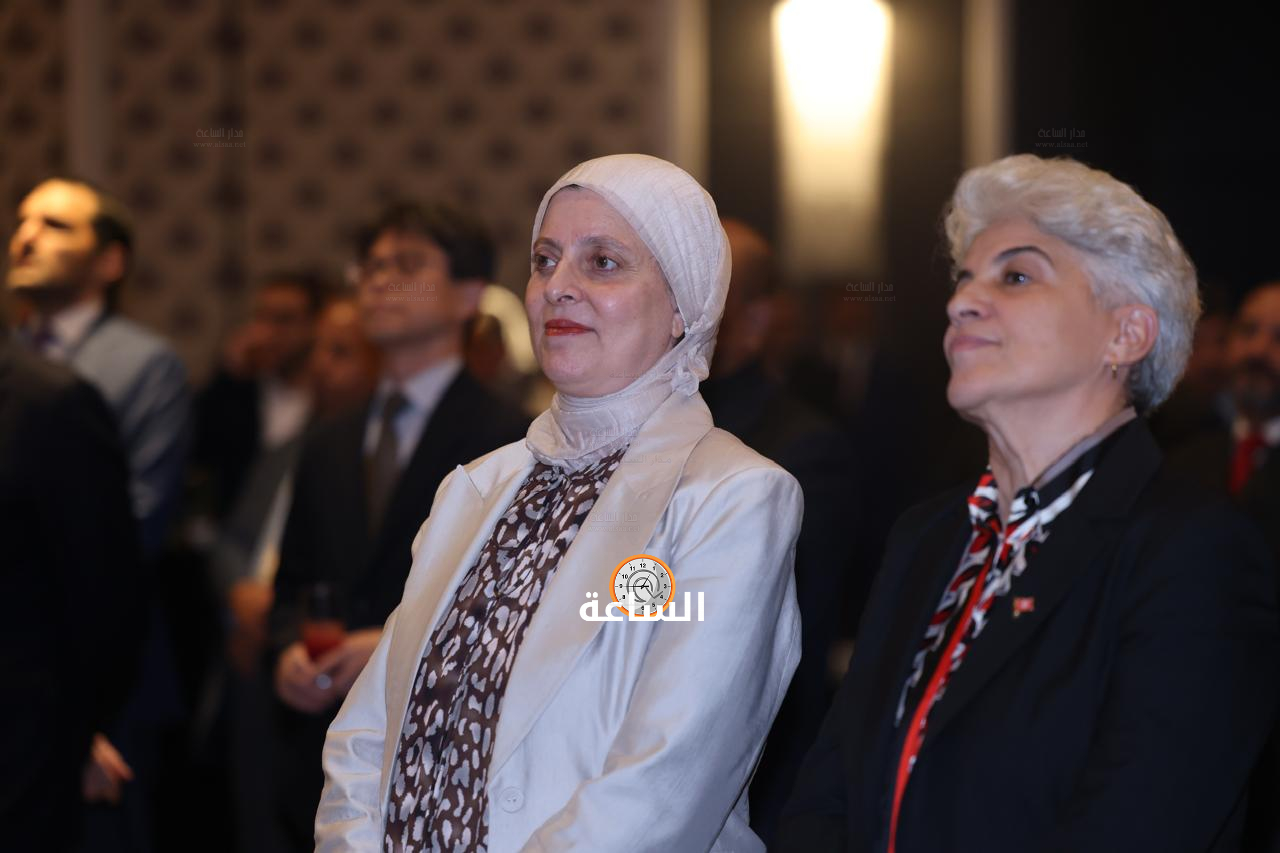 Madar Al-Saa Images 0.3107998177900688