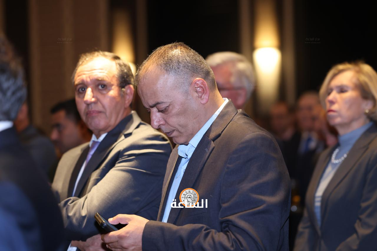 Madar Al-Saa Images 0.524279225618482
