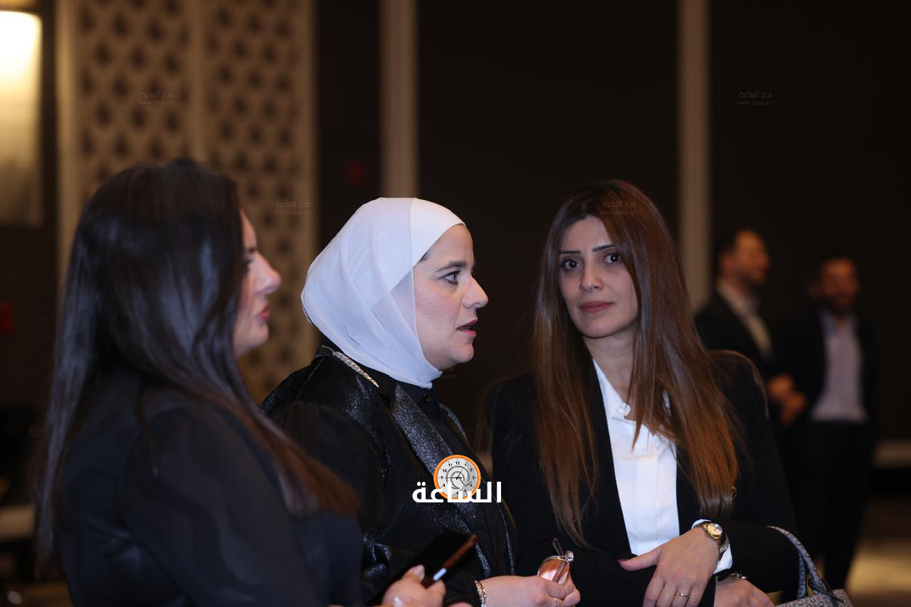 Madar Al-Saa Images 0.8500556943514305