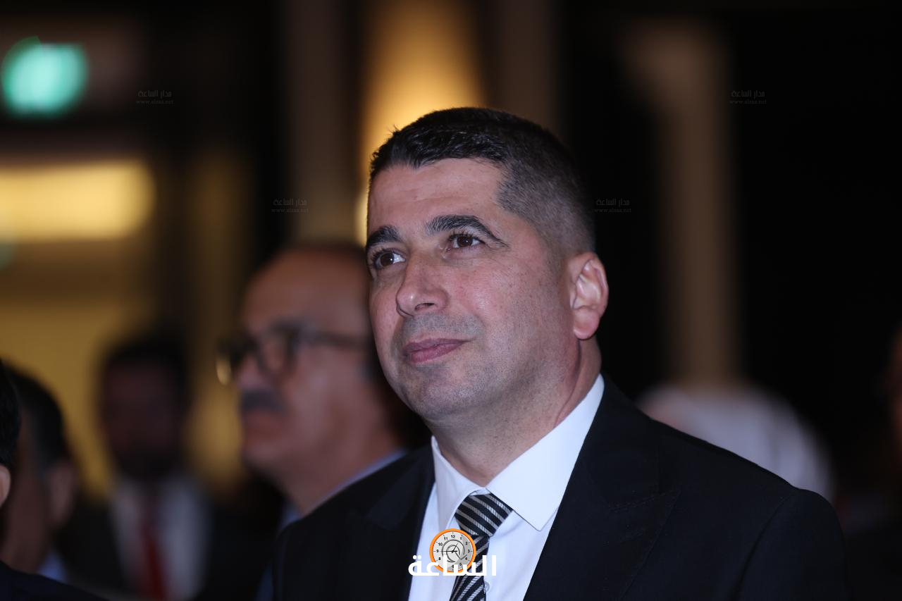 Madar Al-Saa Images 0.4748773136884381