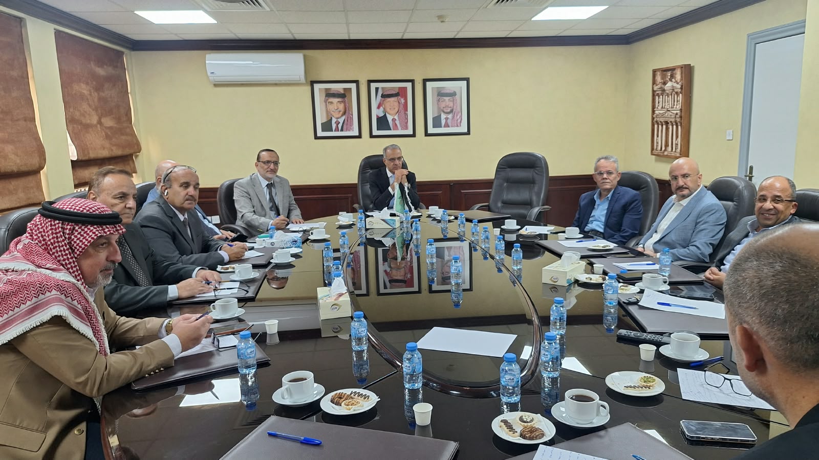 Madar Al-Saa Images 0.5643059992044047