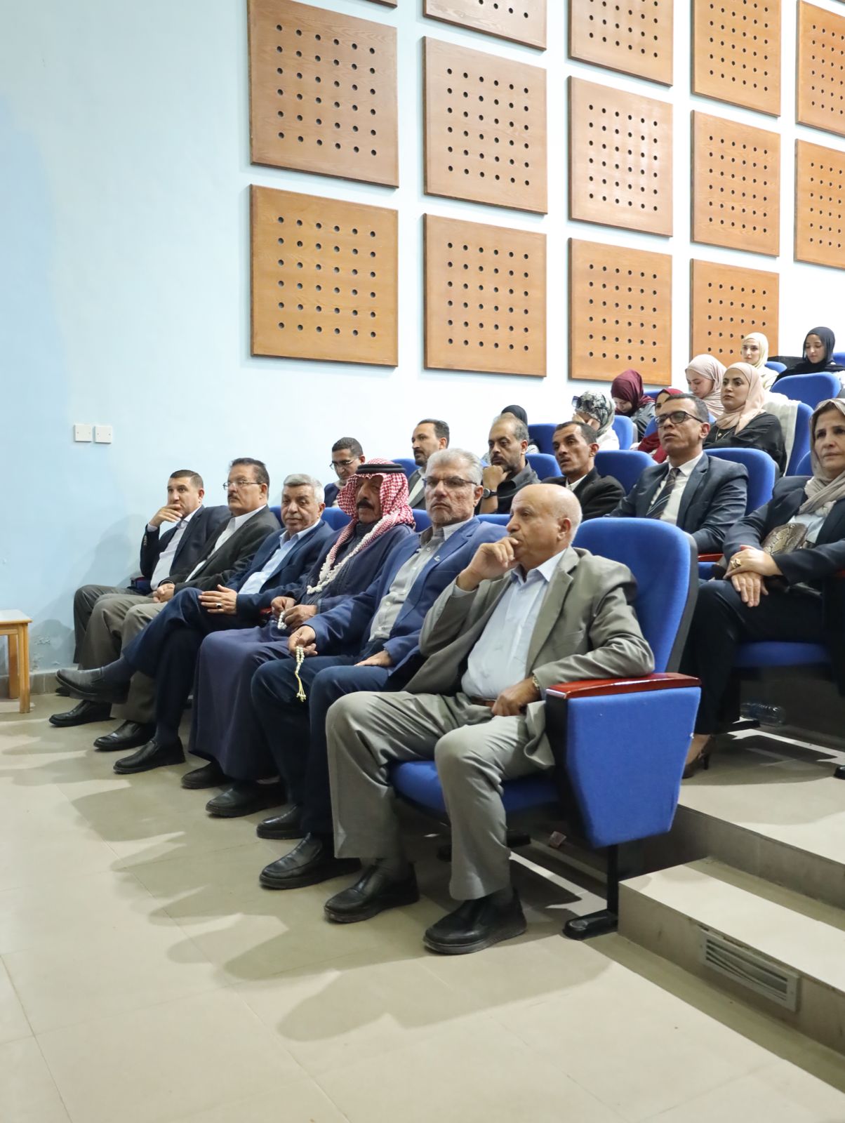 Madar Al-Saa Images 0.9116545123518508