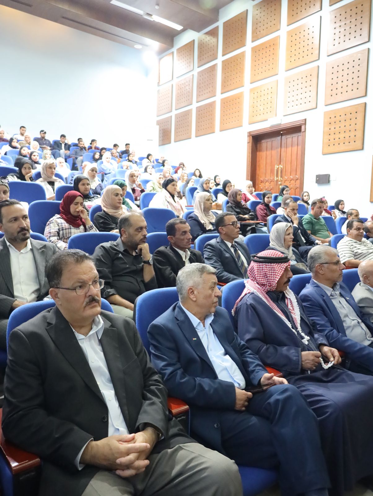 Madar Al-Saa Images 0.5009165652775732
