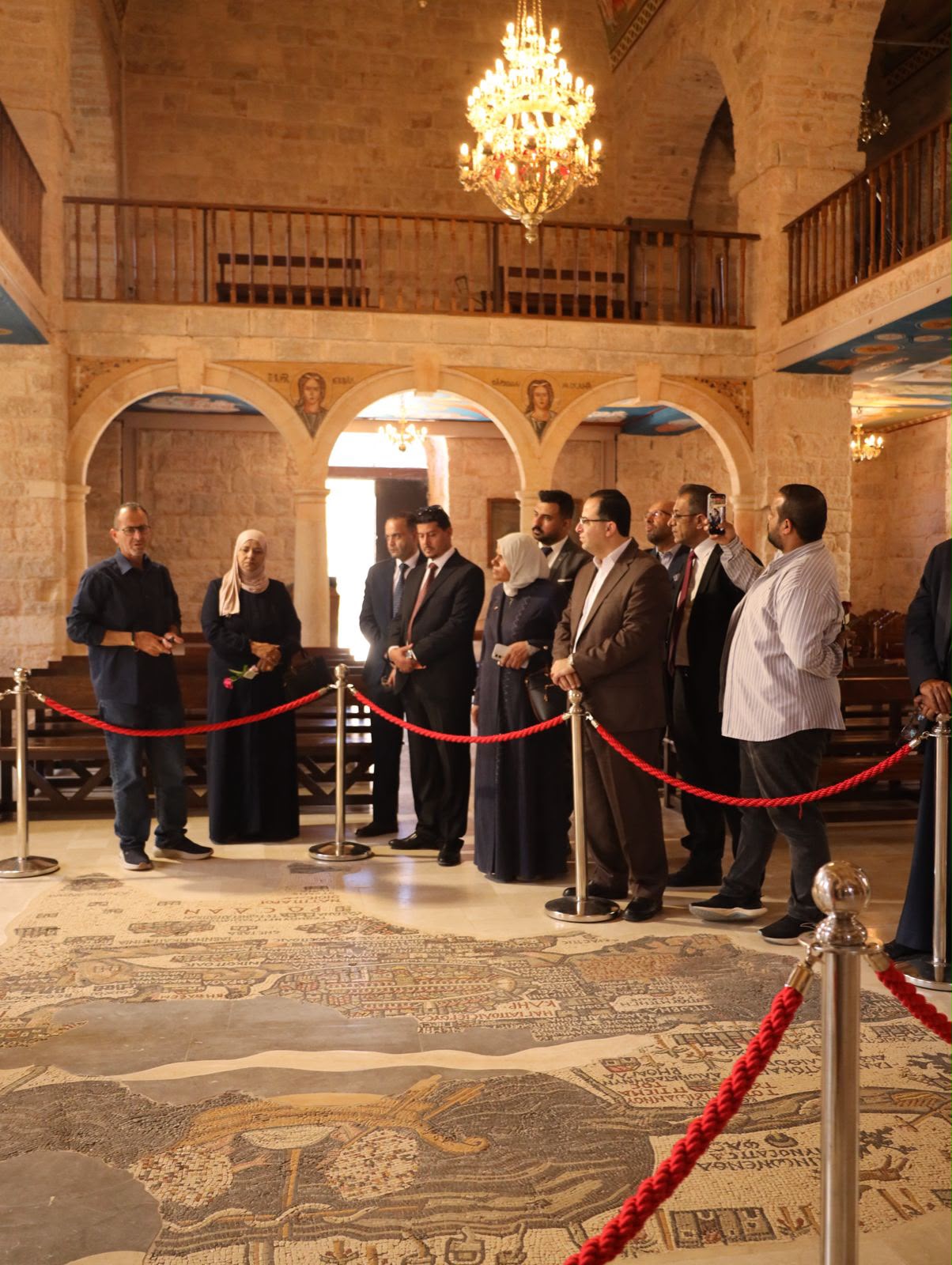Madar Al-Saa Images 0.2699991295333565