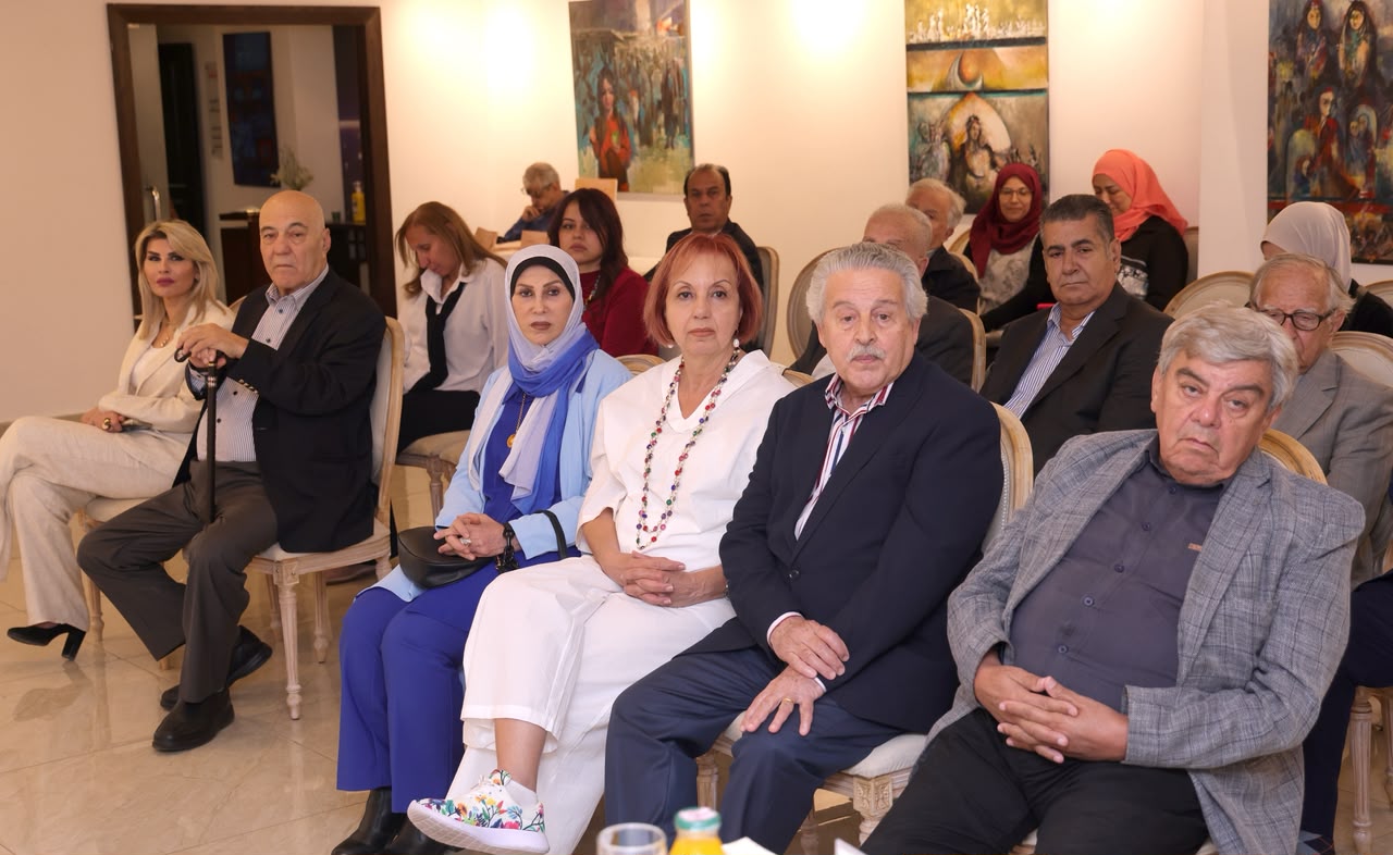 Madar Al-Saa Images 0.4579904228835553