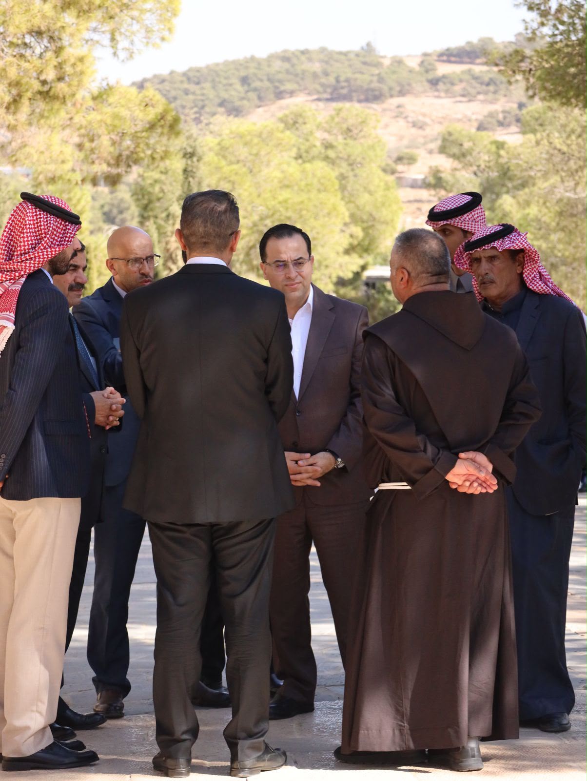 Madar Al-Saa Images 0.7064048138759178
