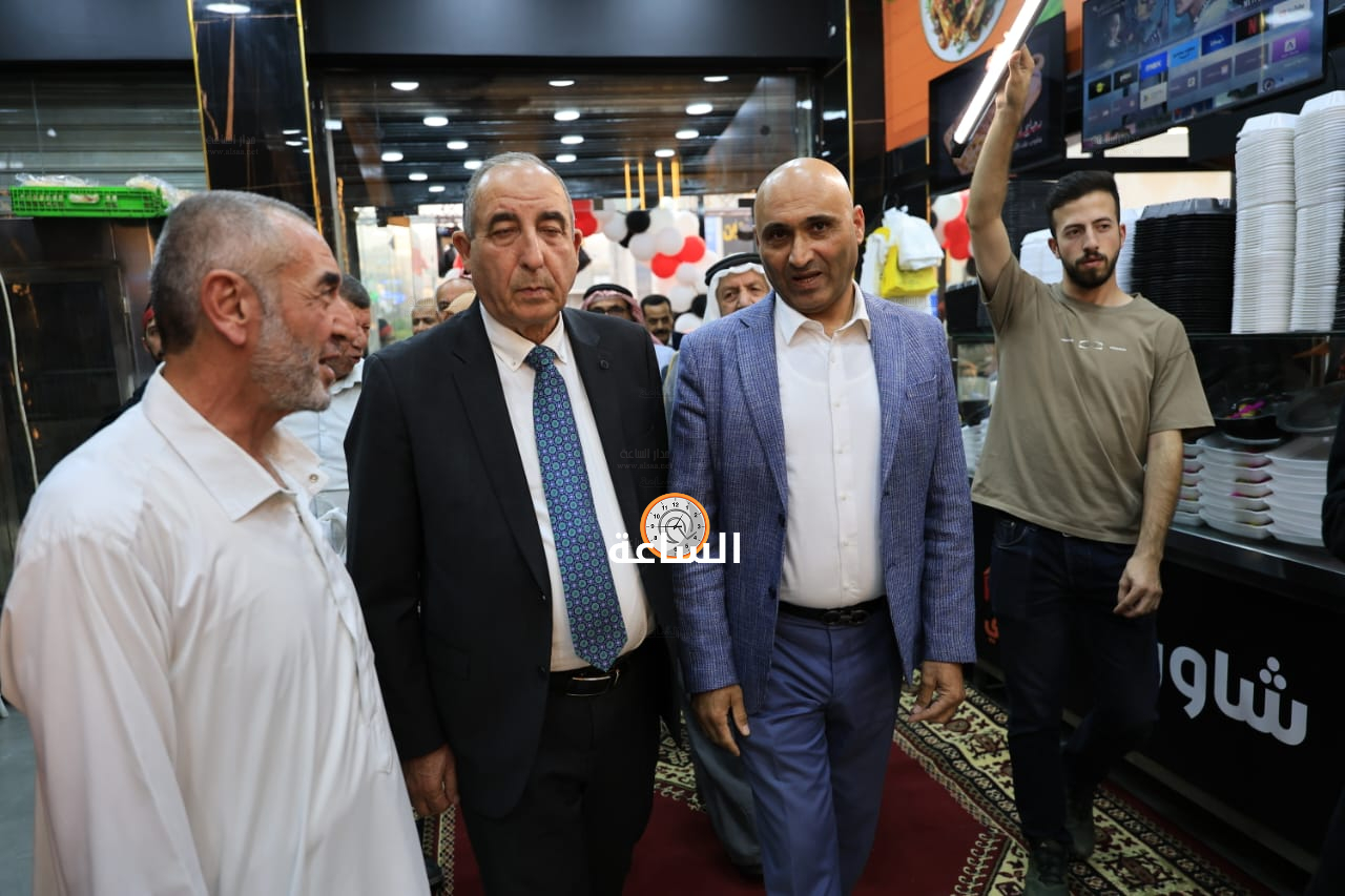 Madar Al-Saa Images 0.7693460980243054